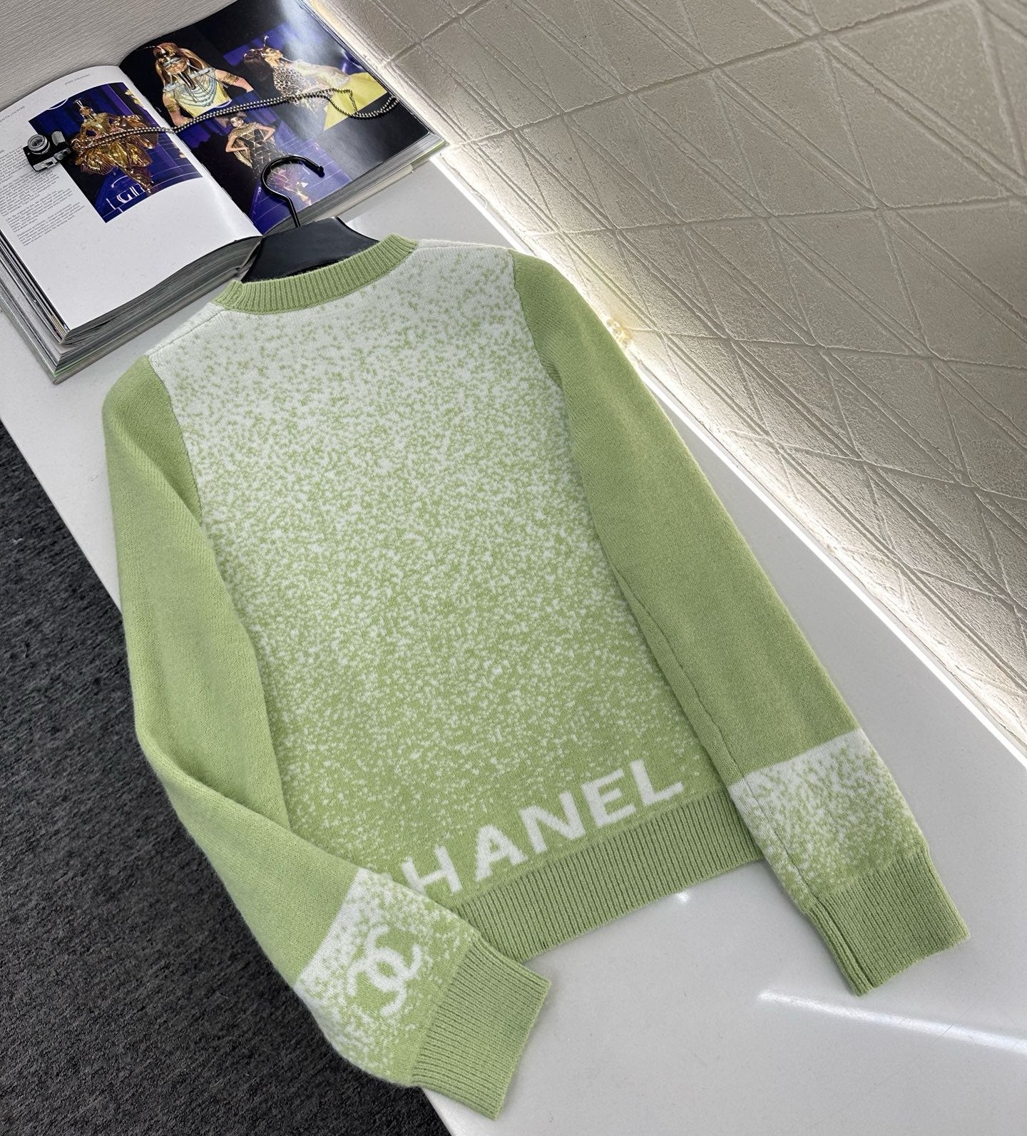 Gradient knitted pullover sweater