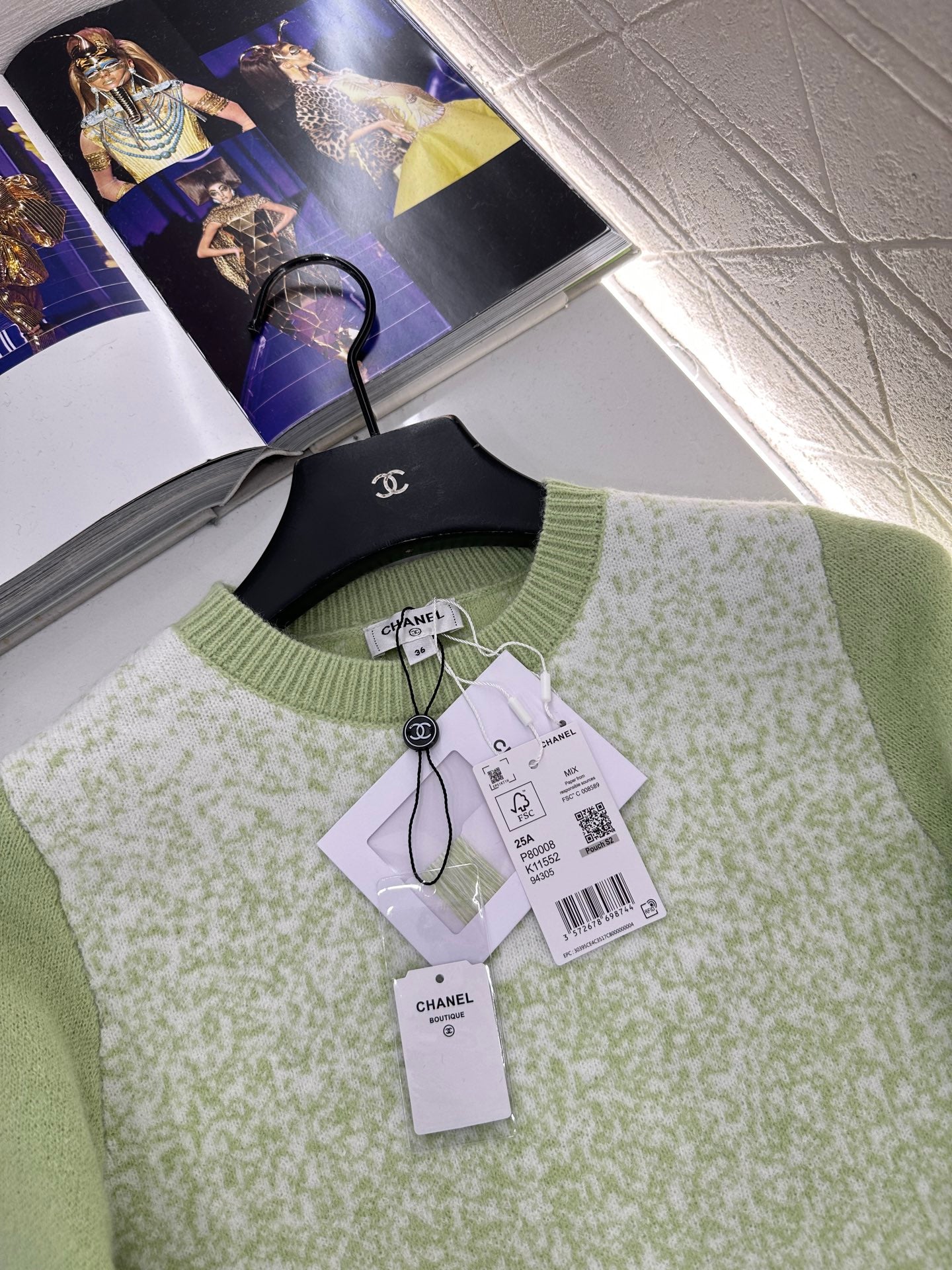 Gradient knitted pullover sweater