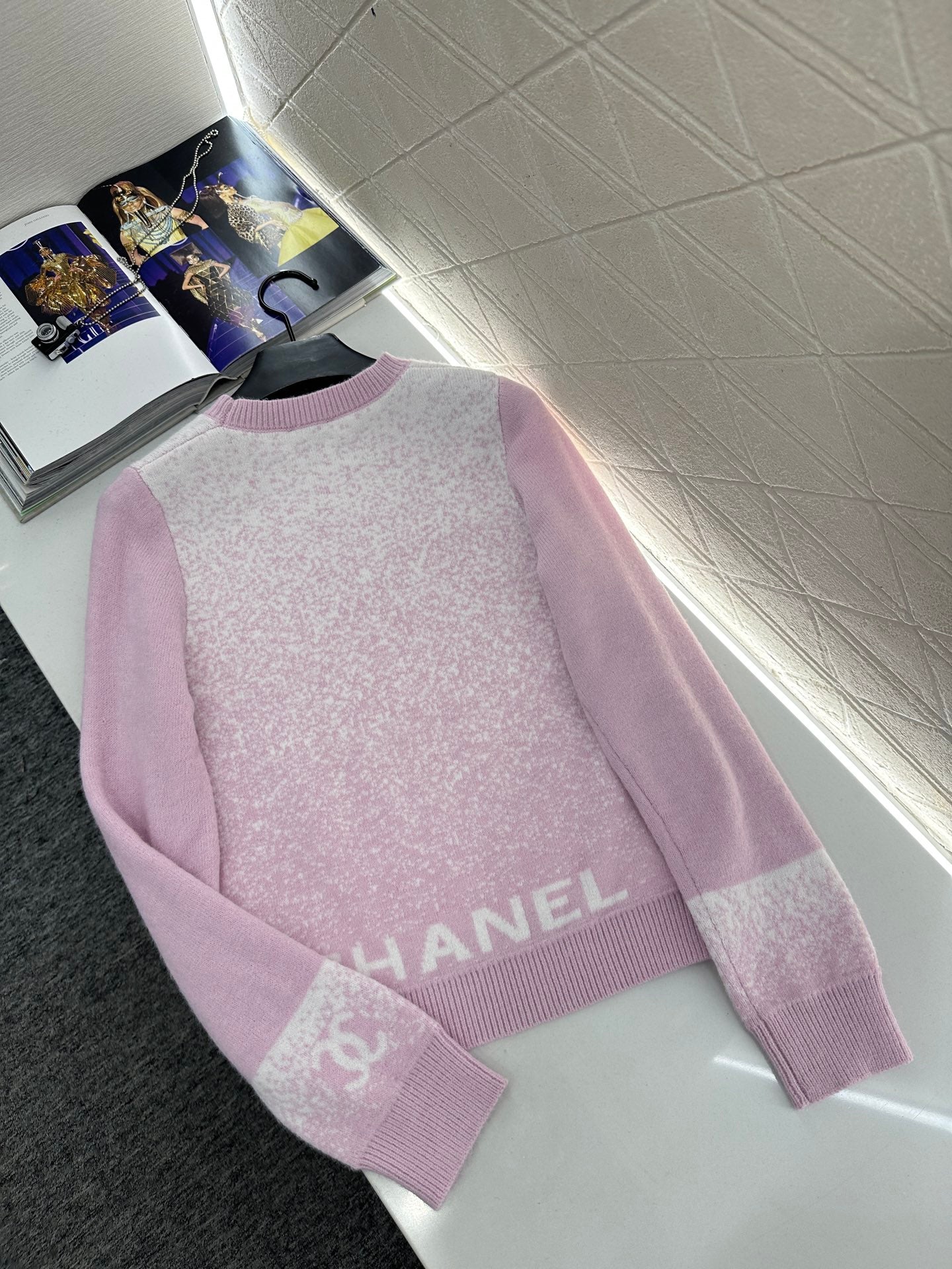 Gradient knitted pullover sweater