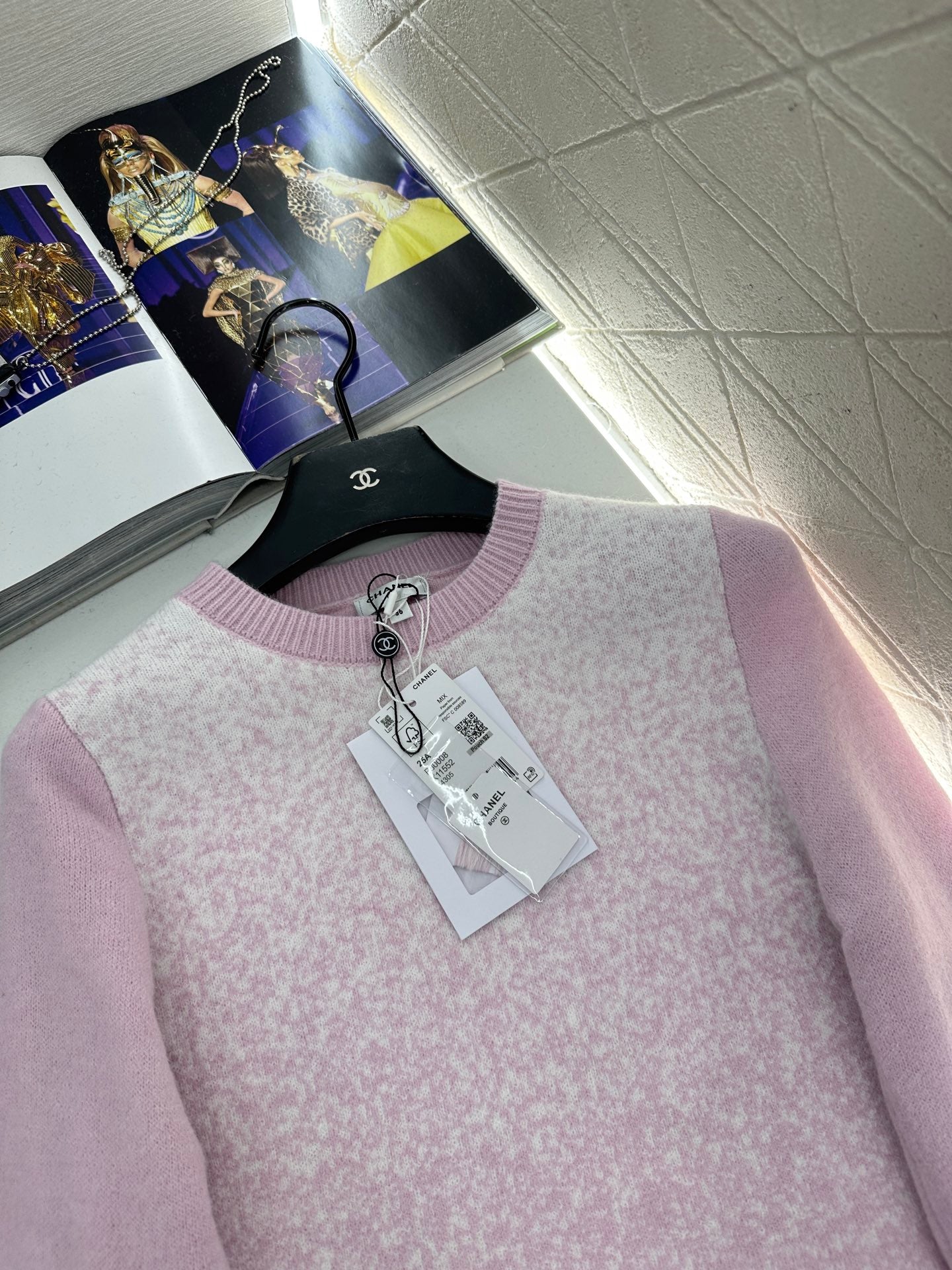 Gradient knitted pullover sweater