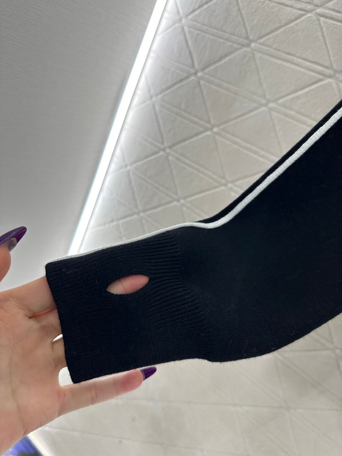 Knitted zipper sweater