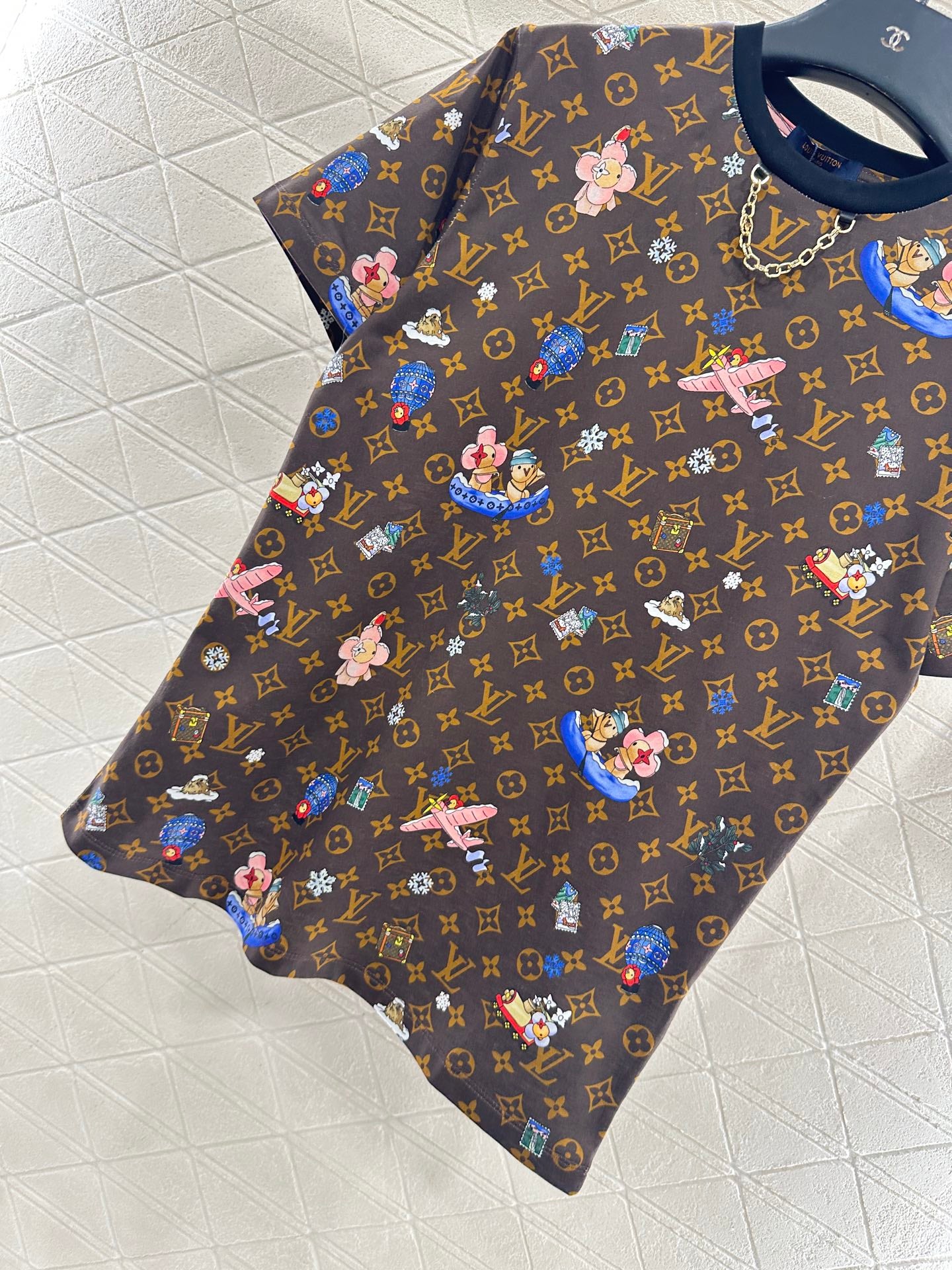 Doll printed chain 𝑇𝑒𝑒