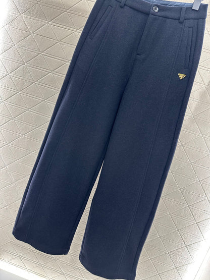 Woolen suit, wide leg pants