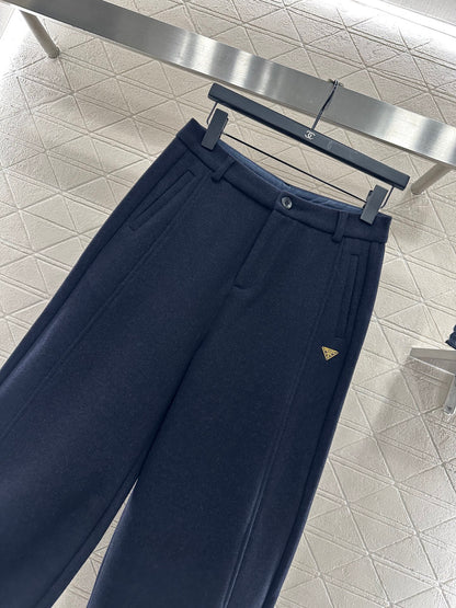 Woolen suit, wide leg pants