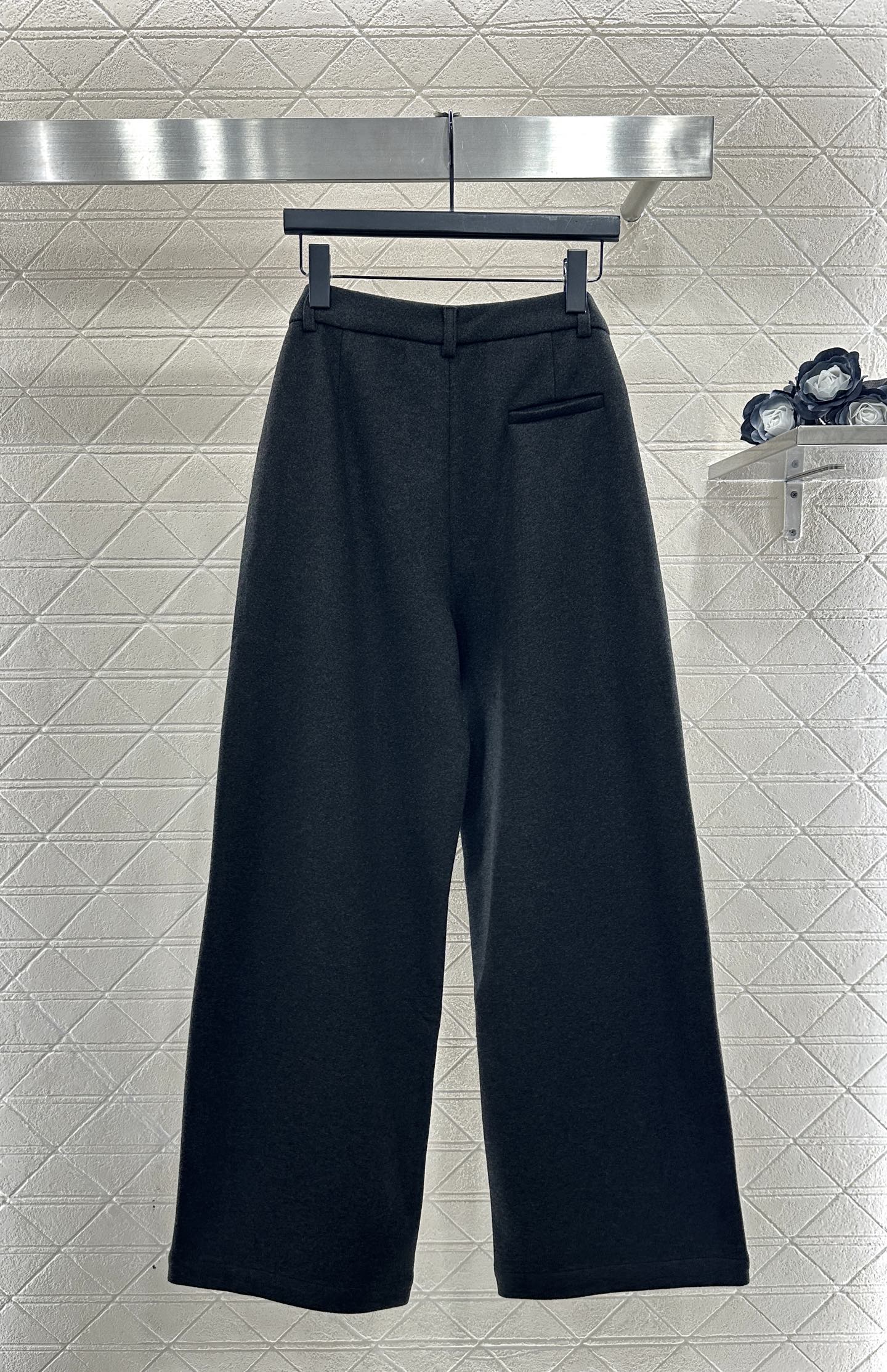 Woolen suit, wide leg pants
