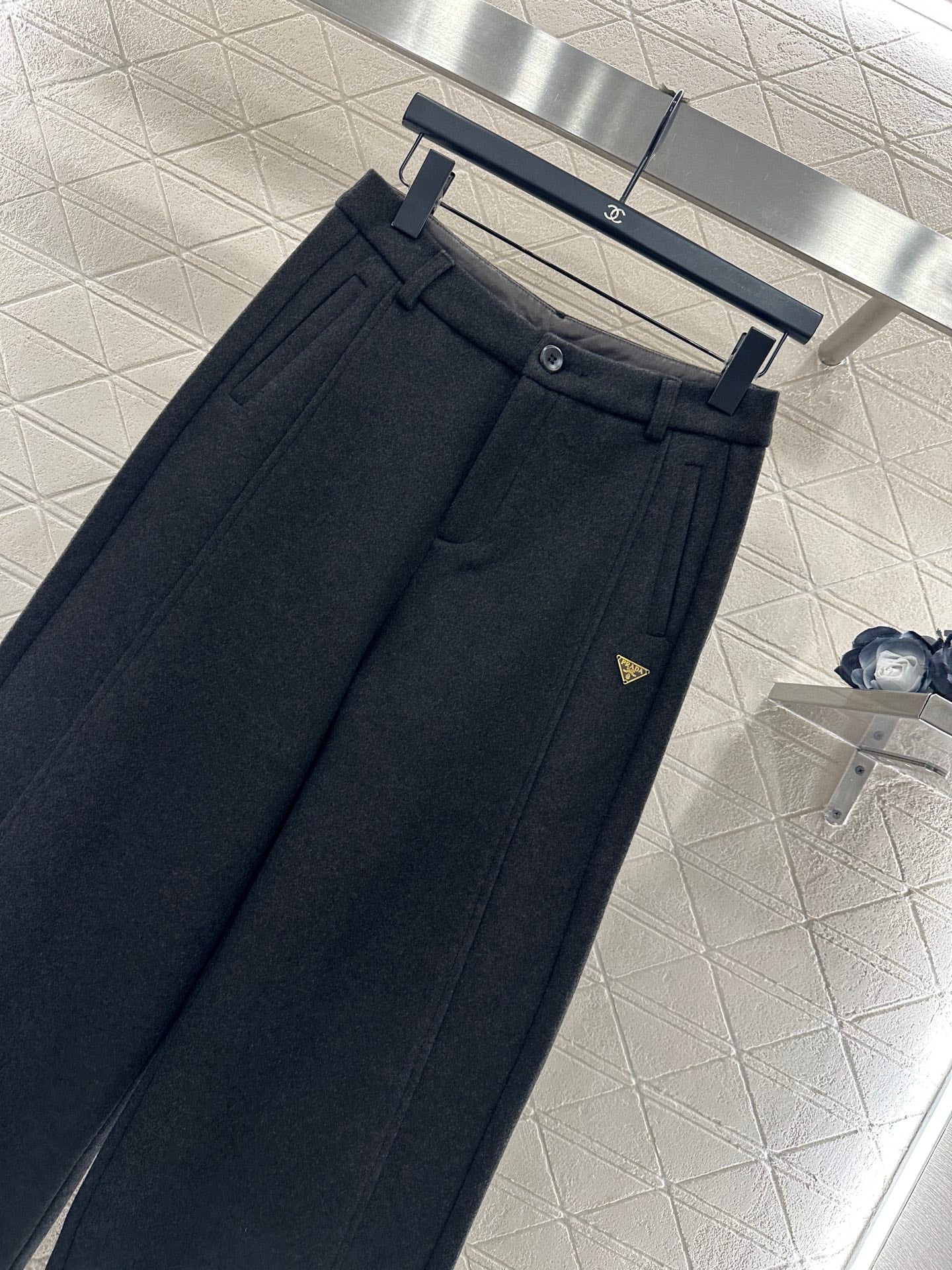 Woolen suit, wide leg pants