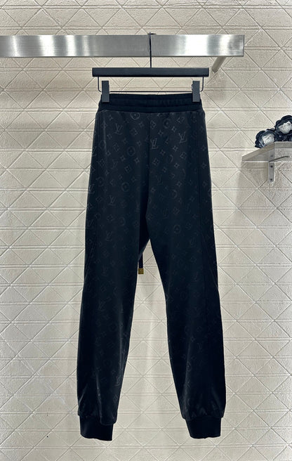 Dark pattern drawstring set