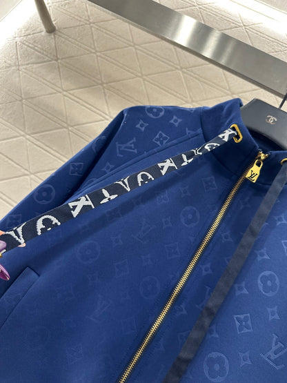 Dark pattern drawstring set