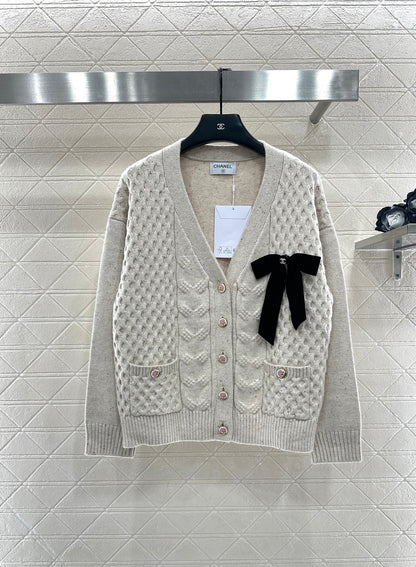 Bow knit cardigan