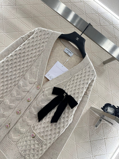 Bow knit cardigan