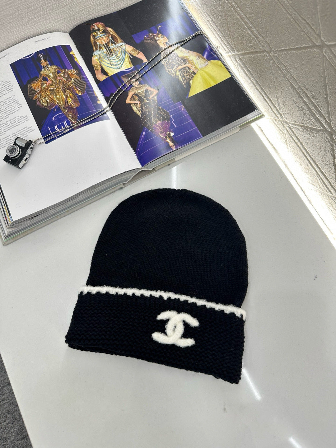 Double C logo cashmere knitted hat