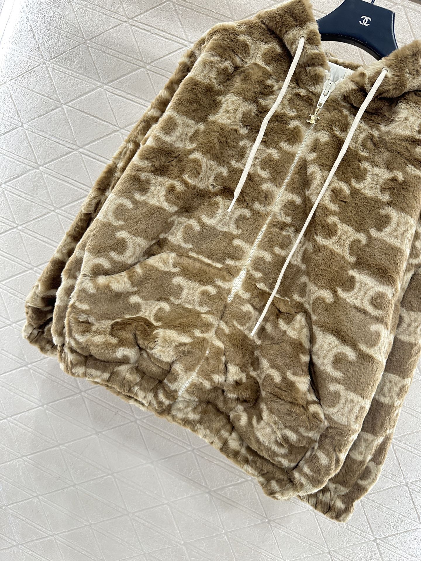 Teddy hooded jacquard zipper jacket