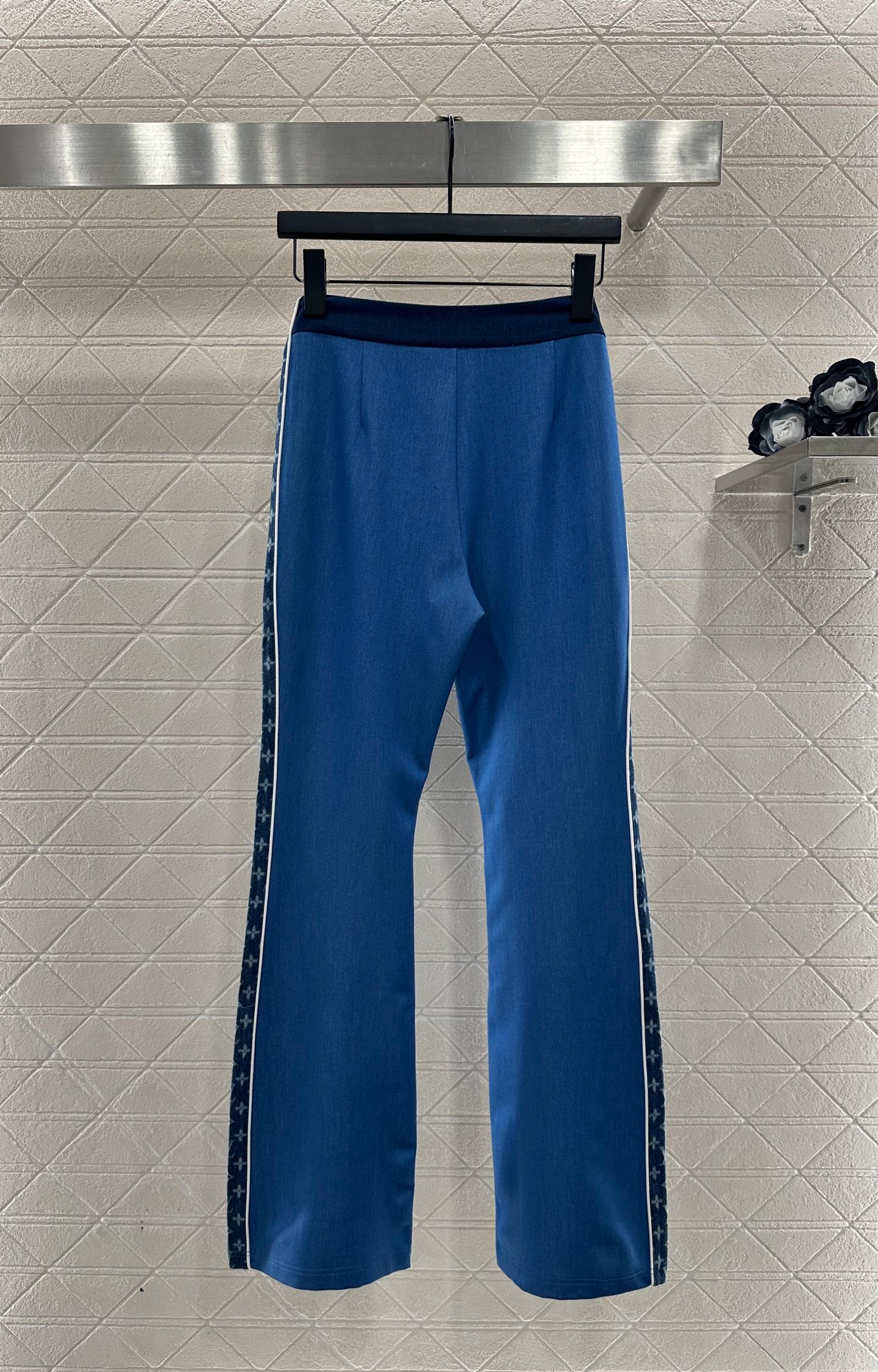 Jacquard webbing slim fit elastic micro flared pants