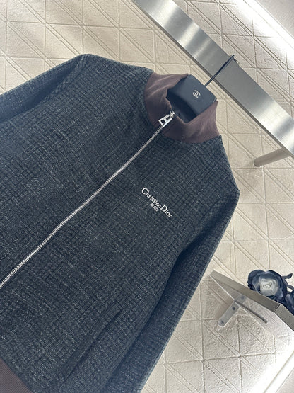 Knitted woolen jacket