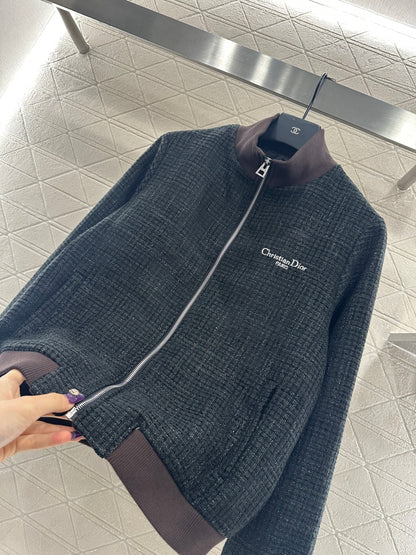 Knitted woolen jacket