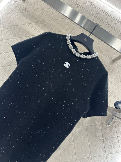 Pearl collar knitted dress