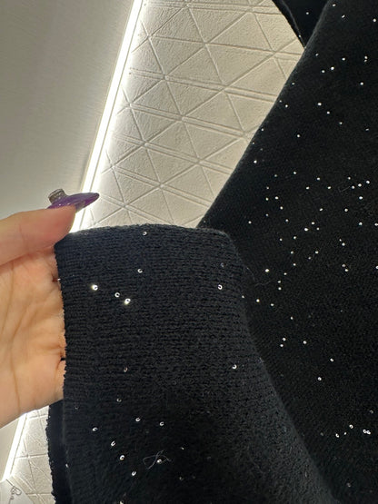 Pearl collar knitted dress