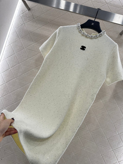 Pearl collar knitted dress