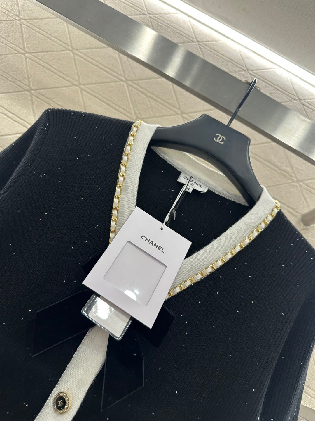 Black and white bow knitted cardigan