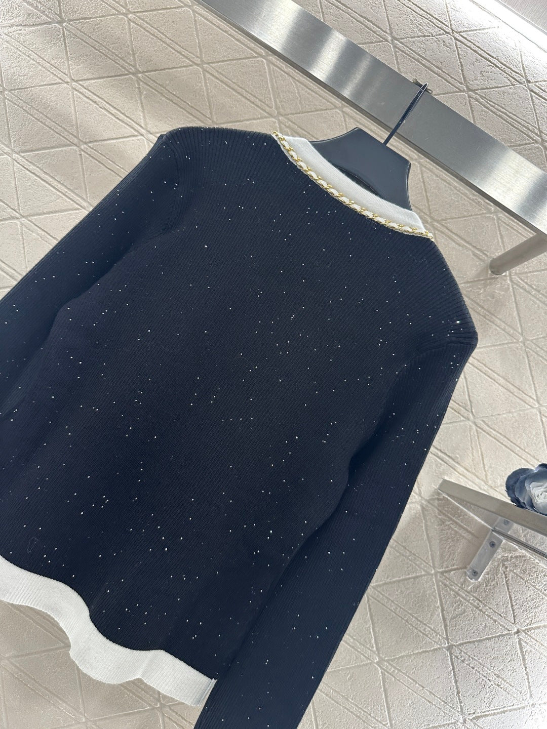 Black and white bow knitted cardigan