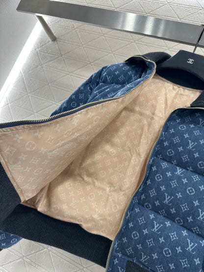 Collar zipper denim down jacket