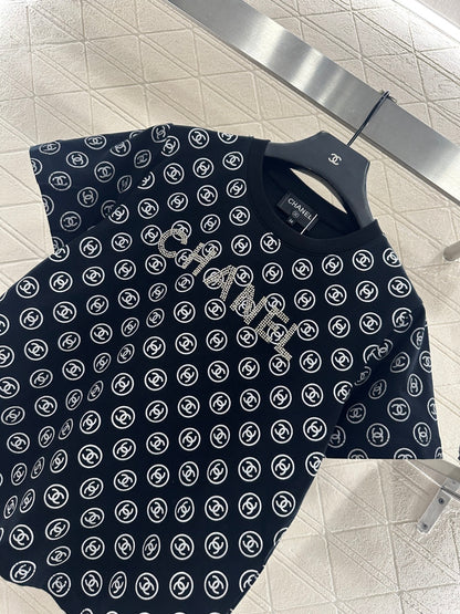 Round neck printed bead binding 𝑇𝑒𝑒