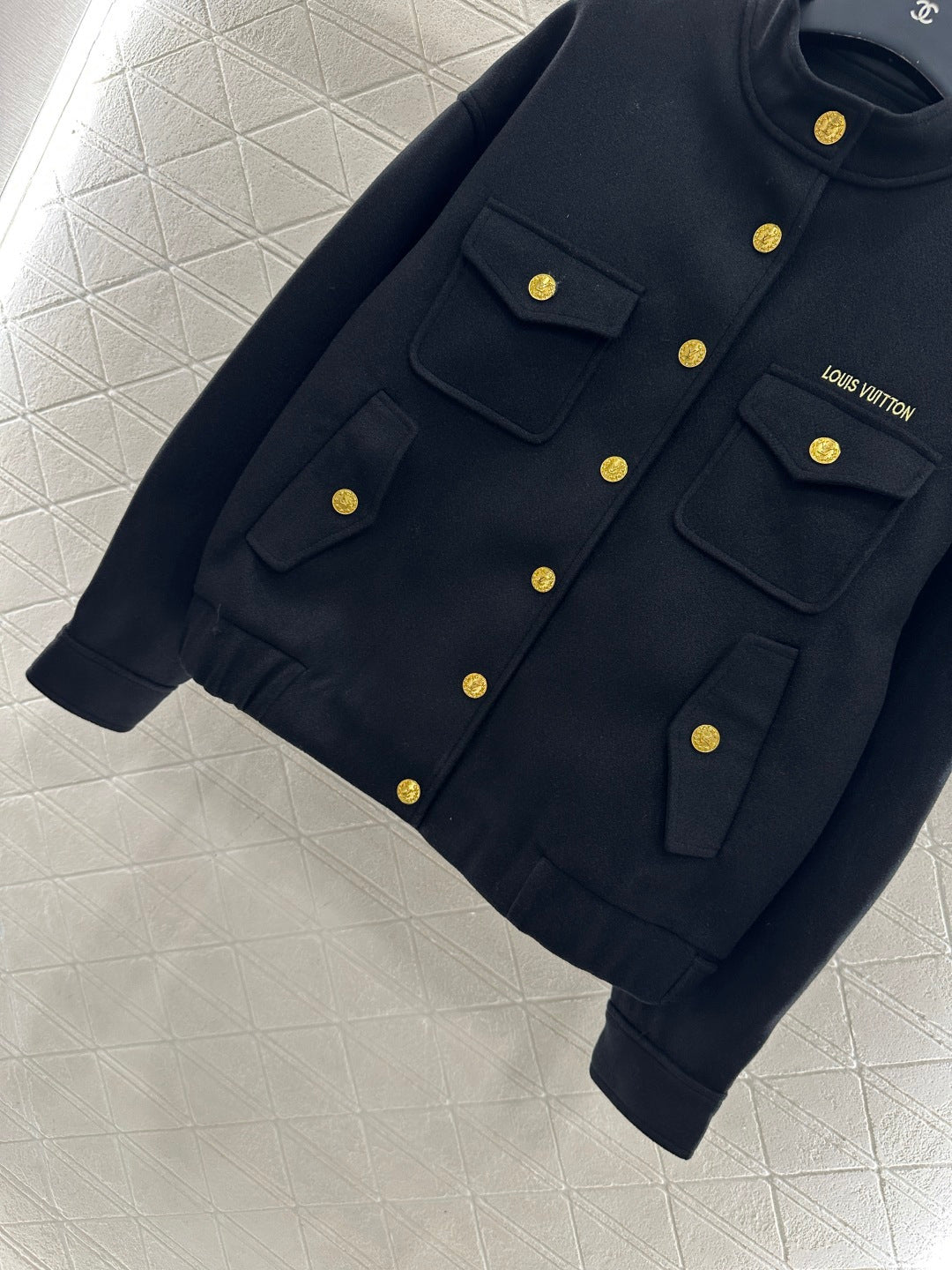 Pocket button jacket