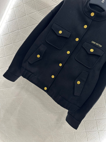 Pocket button jacket