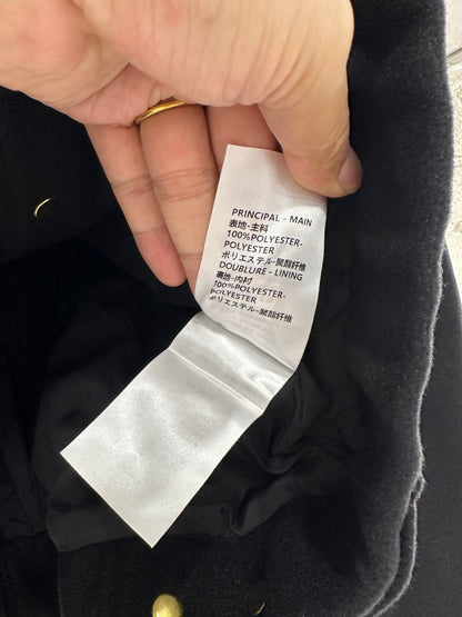 Pocket button jacket