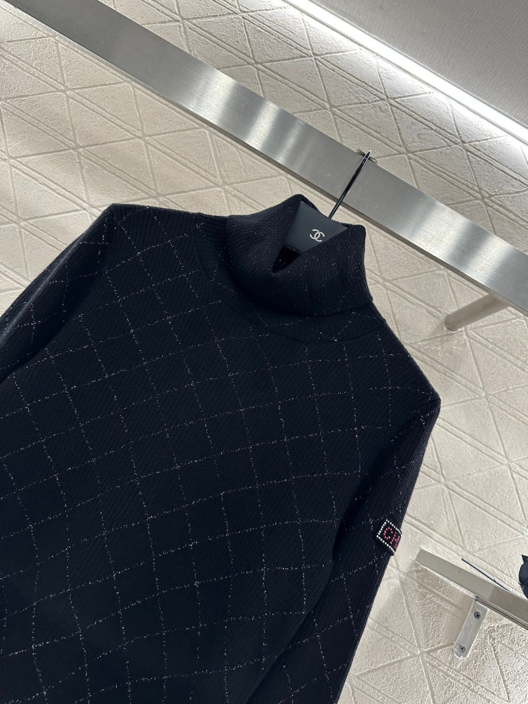 High neck knitted pullover sweater