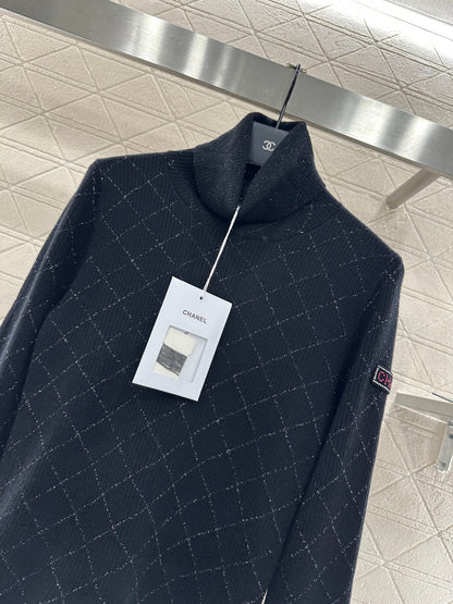 High neck knitted pullover sweater