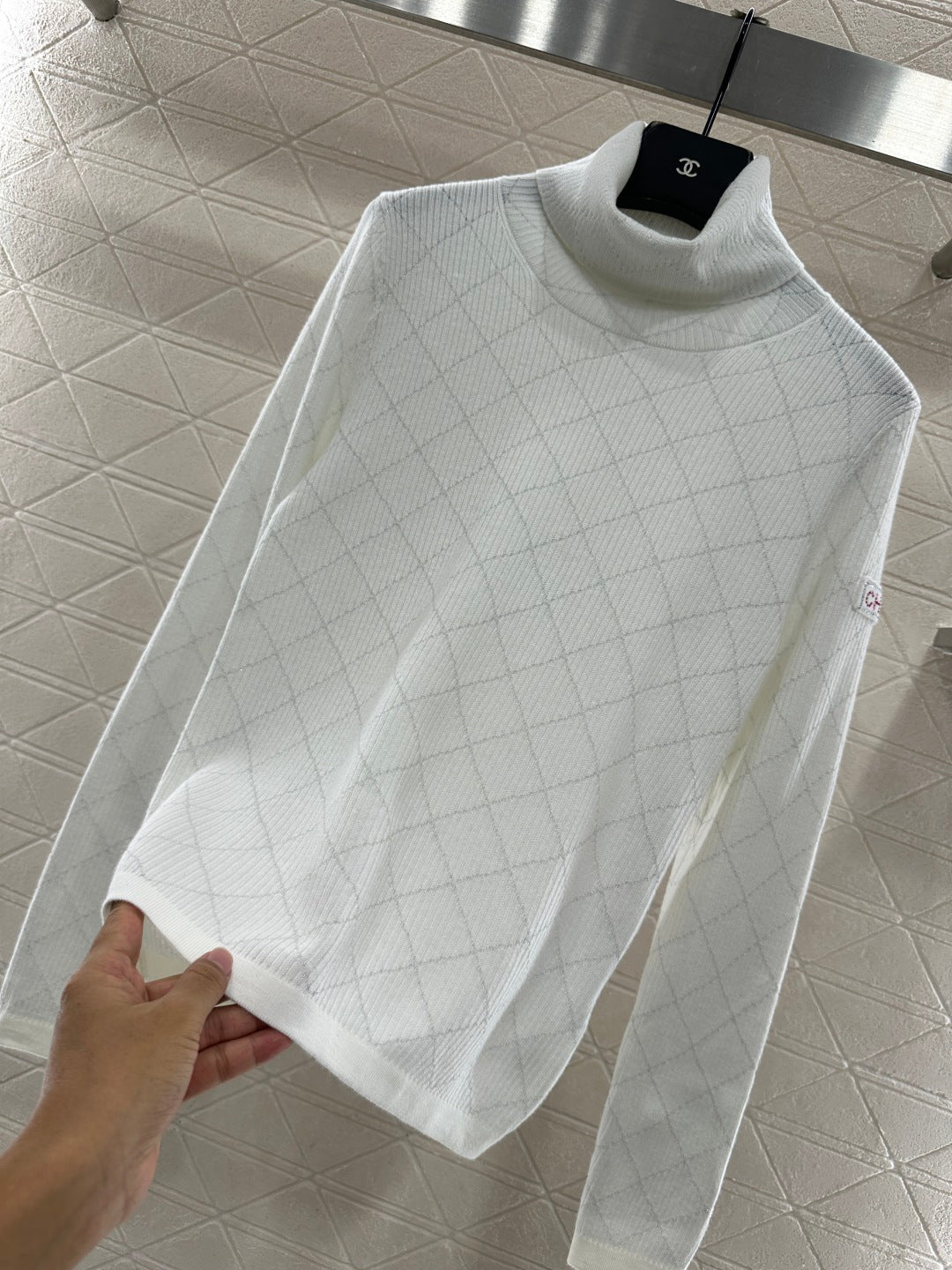 High neck knitted pullover sweater