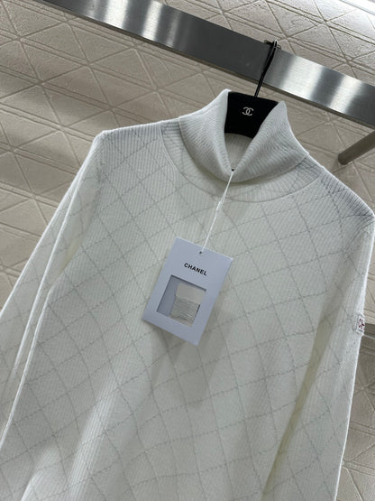 High neck knitted pullover sweater