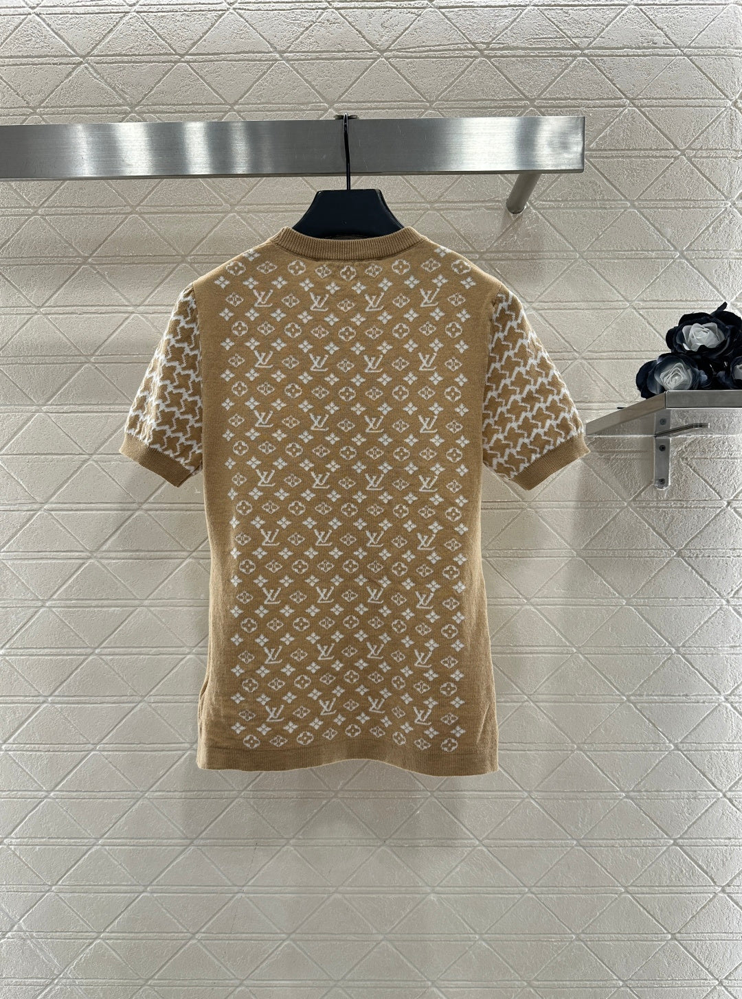 Jacquard round neck short sleeved sweater