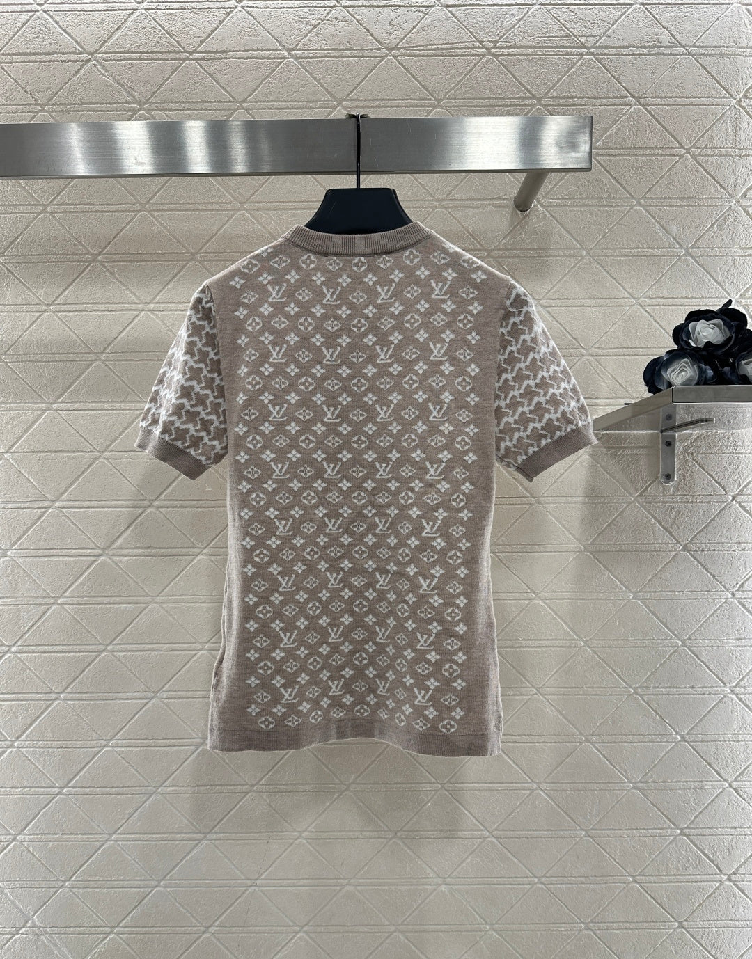 Jacquard round neck short sleeved sweater