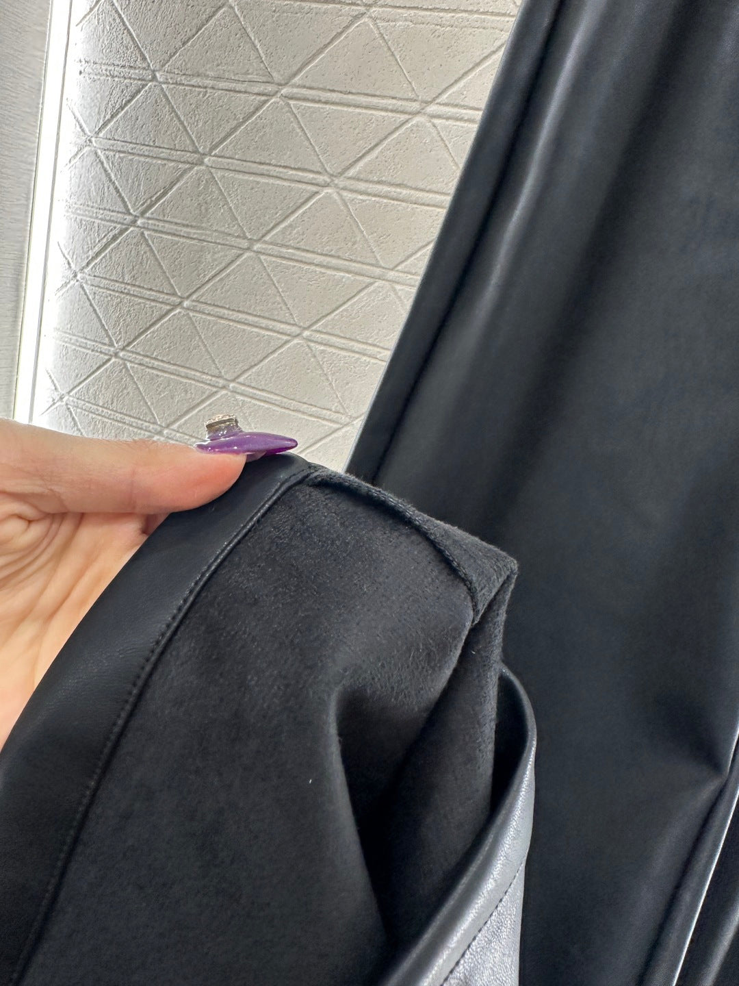 Ribbon drawstring wide leg leather pants