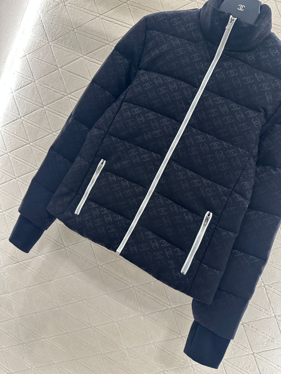 Jacquard down jacket and pants set