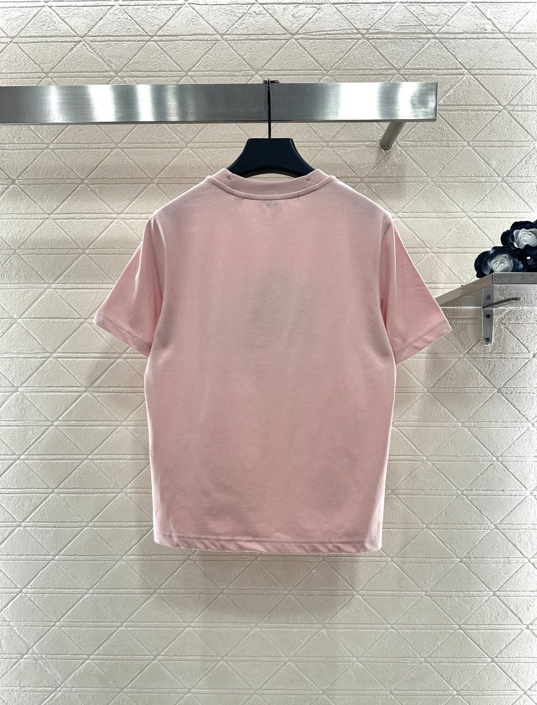 Embroidered warhorse 𝑇𝑒𝑒