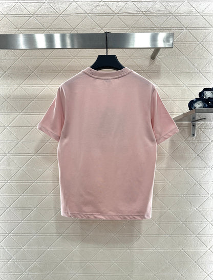 Embroidered warhorse 𝑇𝑒𝑒