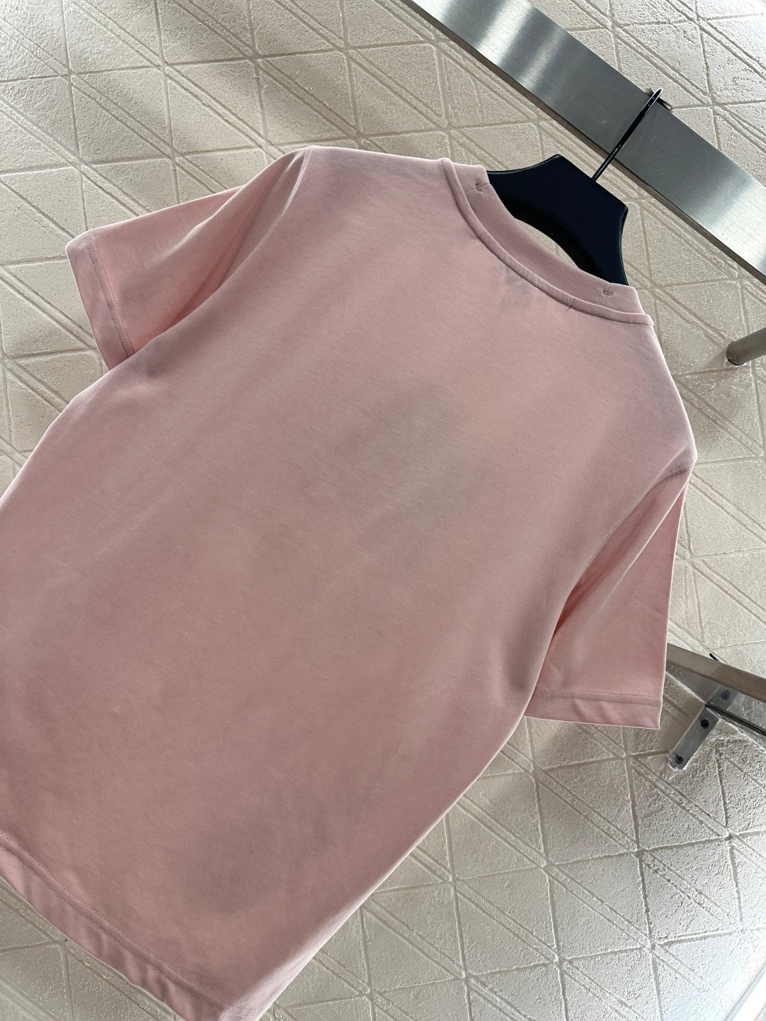 Embroidered warhorse 𝑇𝑒𝑒