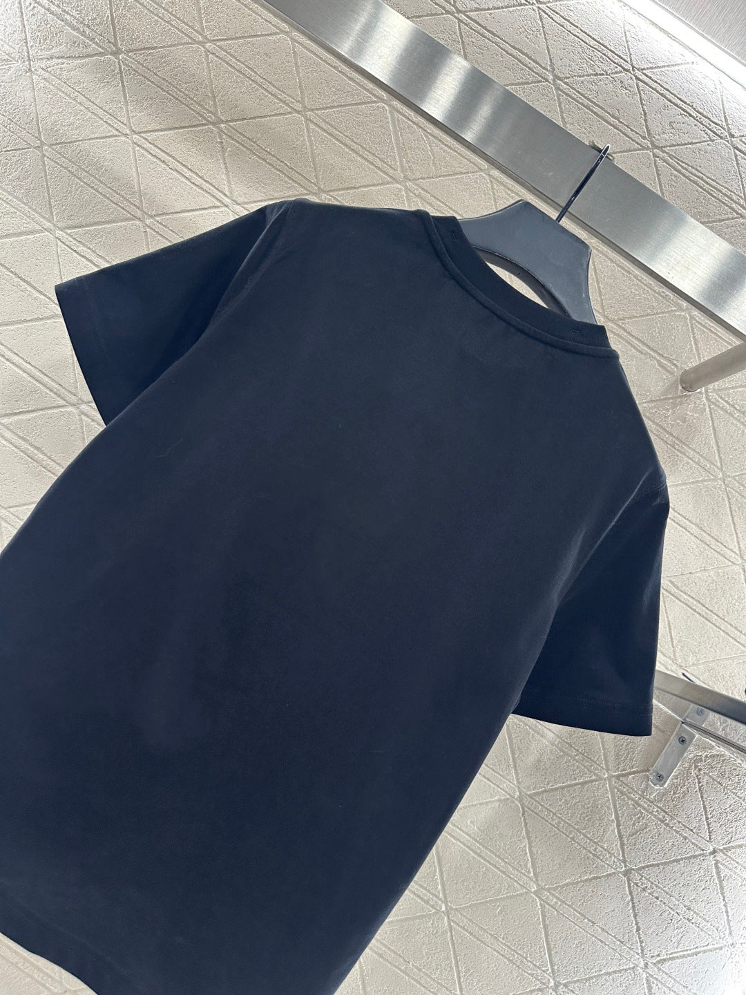 Embroidered warhorse 𝑇𝑒𝑒