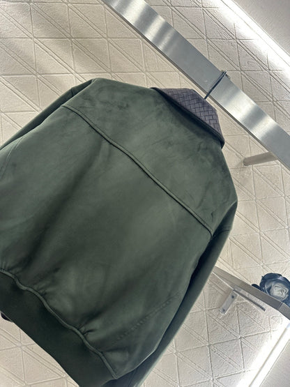 Collar jacket with patchwork leather