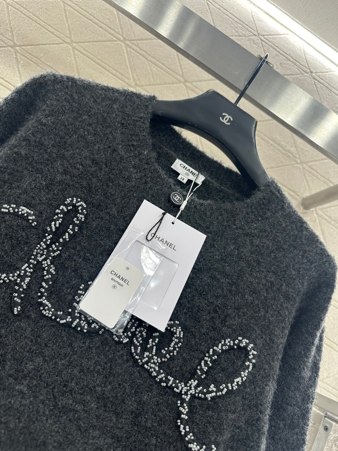 Order pearl crochet sweater