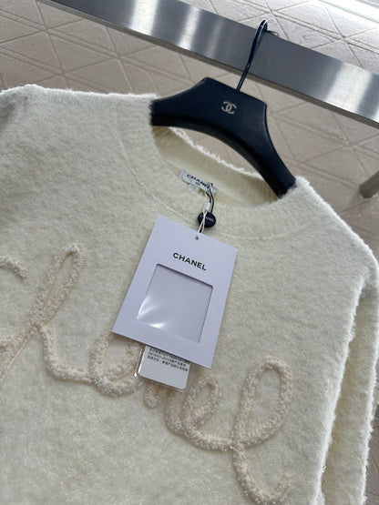 Order pearl crochet sweater