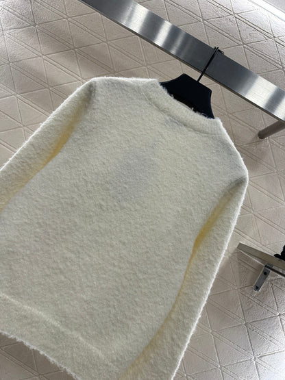 Order pearl crochet sweater