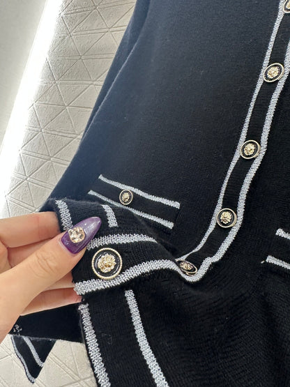 Striped border cardigan