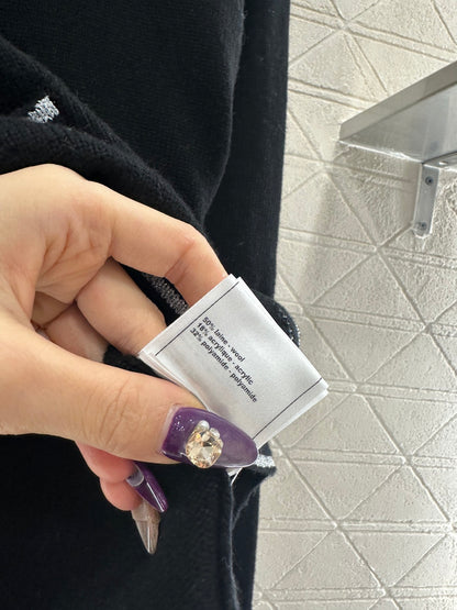 Striped border cardigan