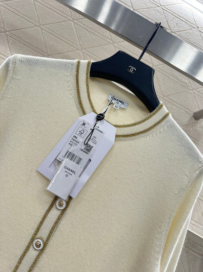 Striped border cardigan