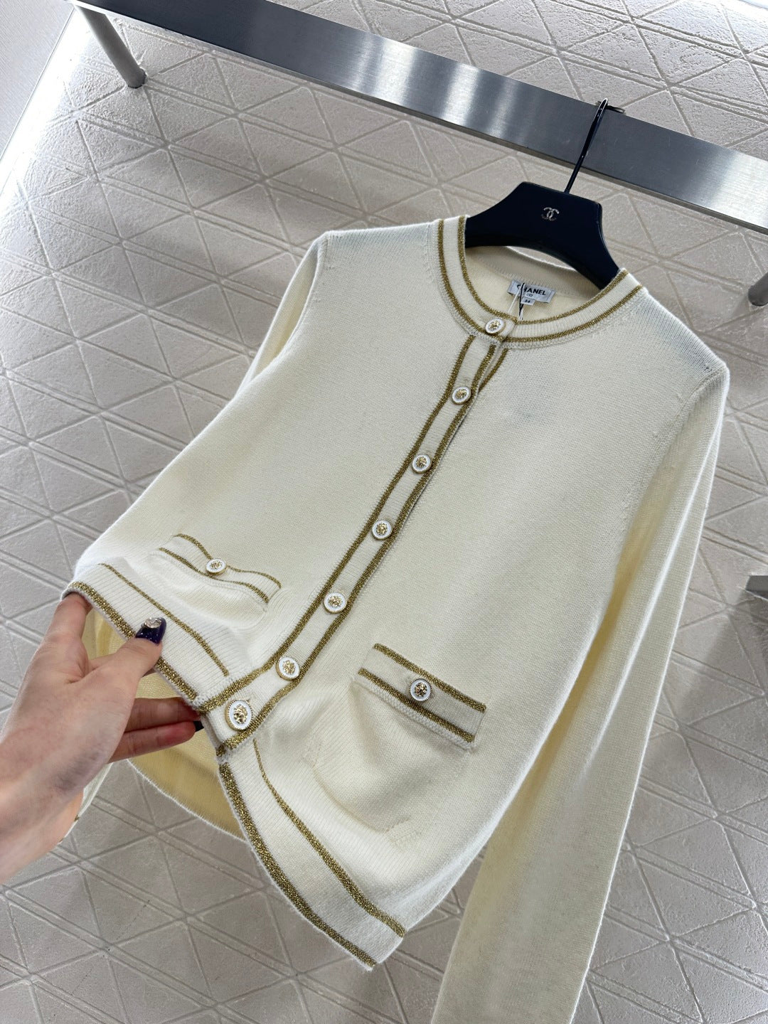 Striped border cardigan