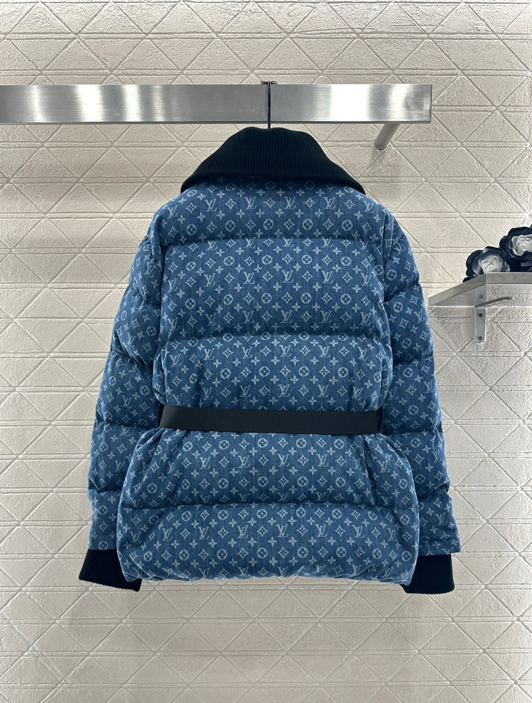 Knitted collar zipper denim down jacket